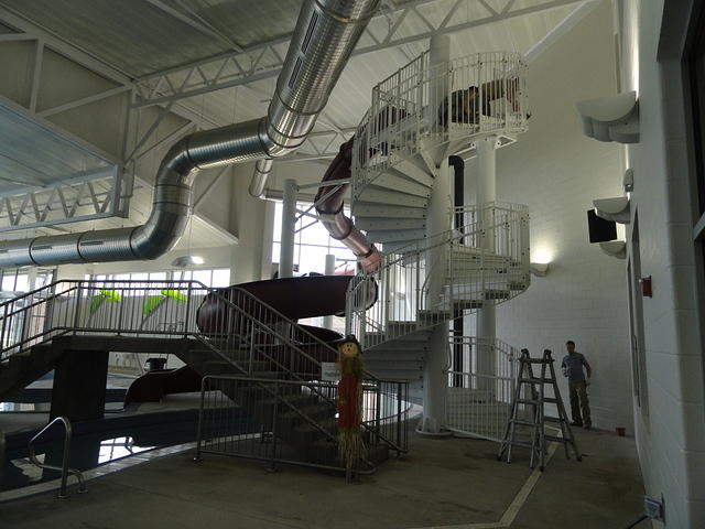Other side of the indoor waterpark.